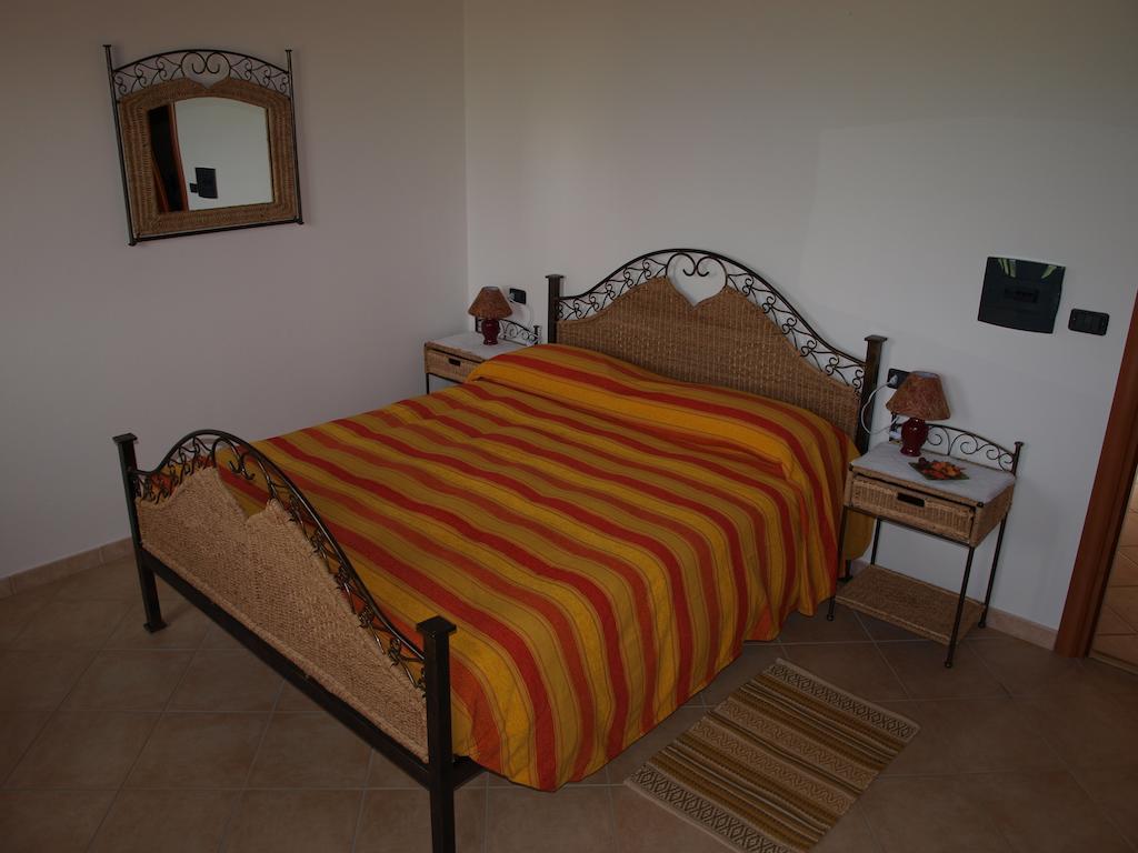 Bed and Breakfast Casa Casti Sant' Antonio di Santadi Zimmer foto